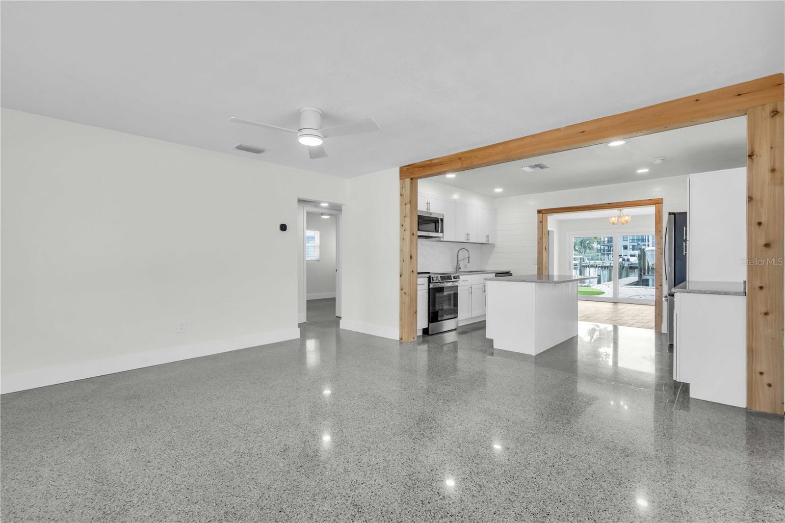 349 BAHIA VISTA DR, INDIAN ROCKS BEACH, FL, 33785