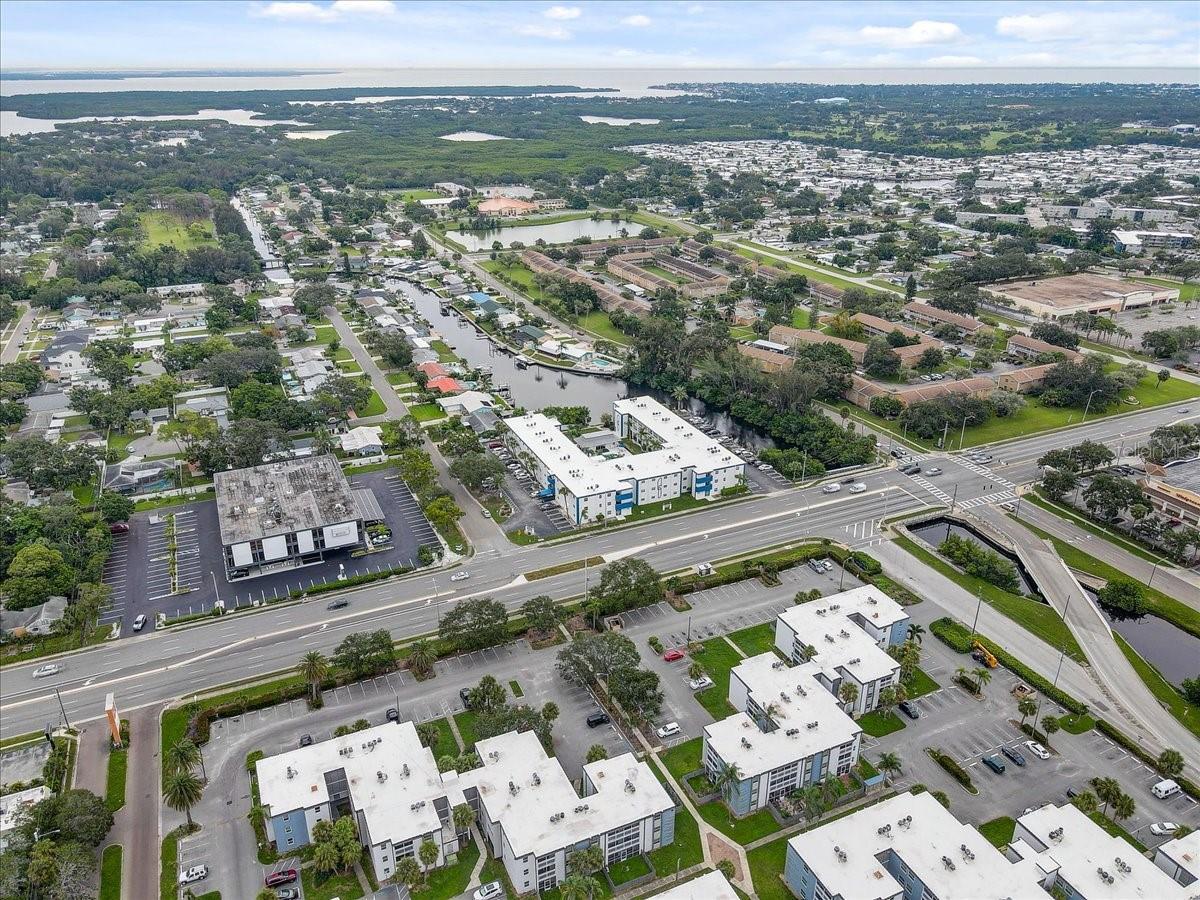 350 79TH AVE N #204, ST PETERSBURG, FL, 33702