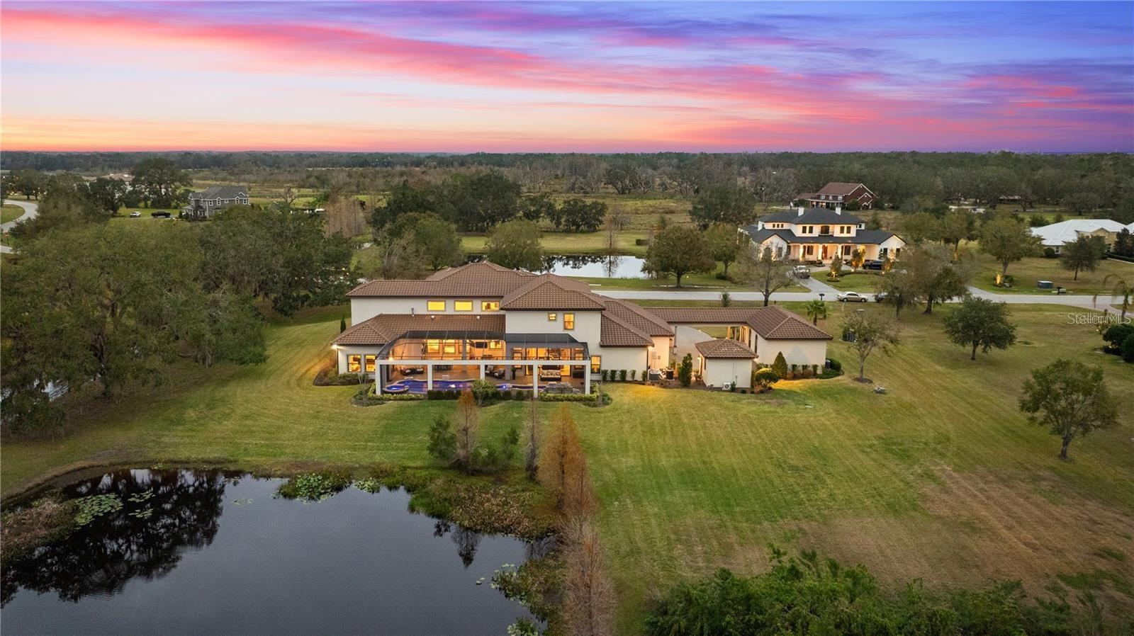 TB8425912 Property Photo