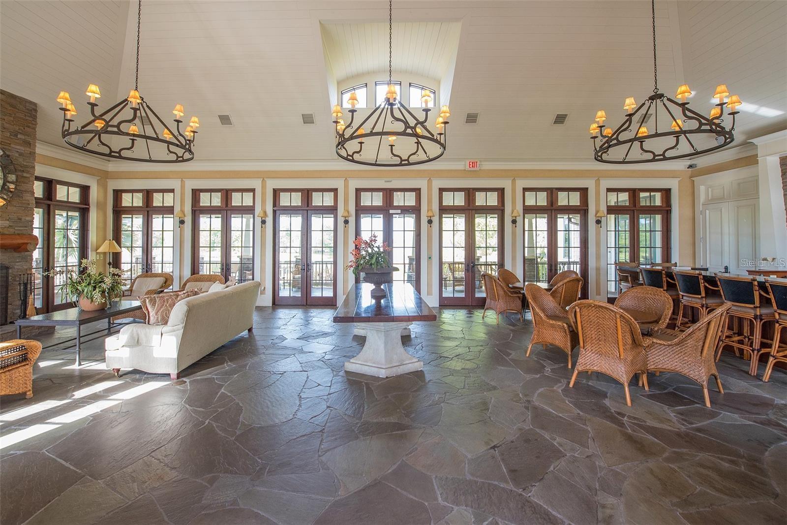 TB8425912 Property Photo