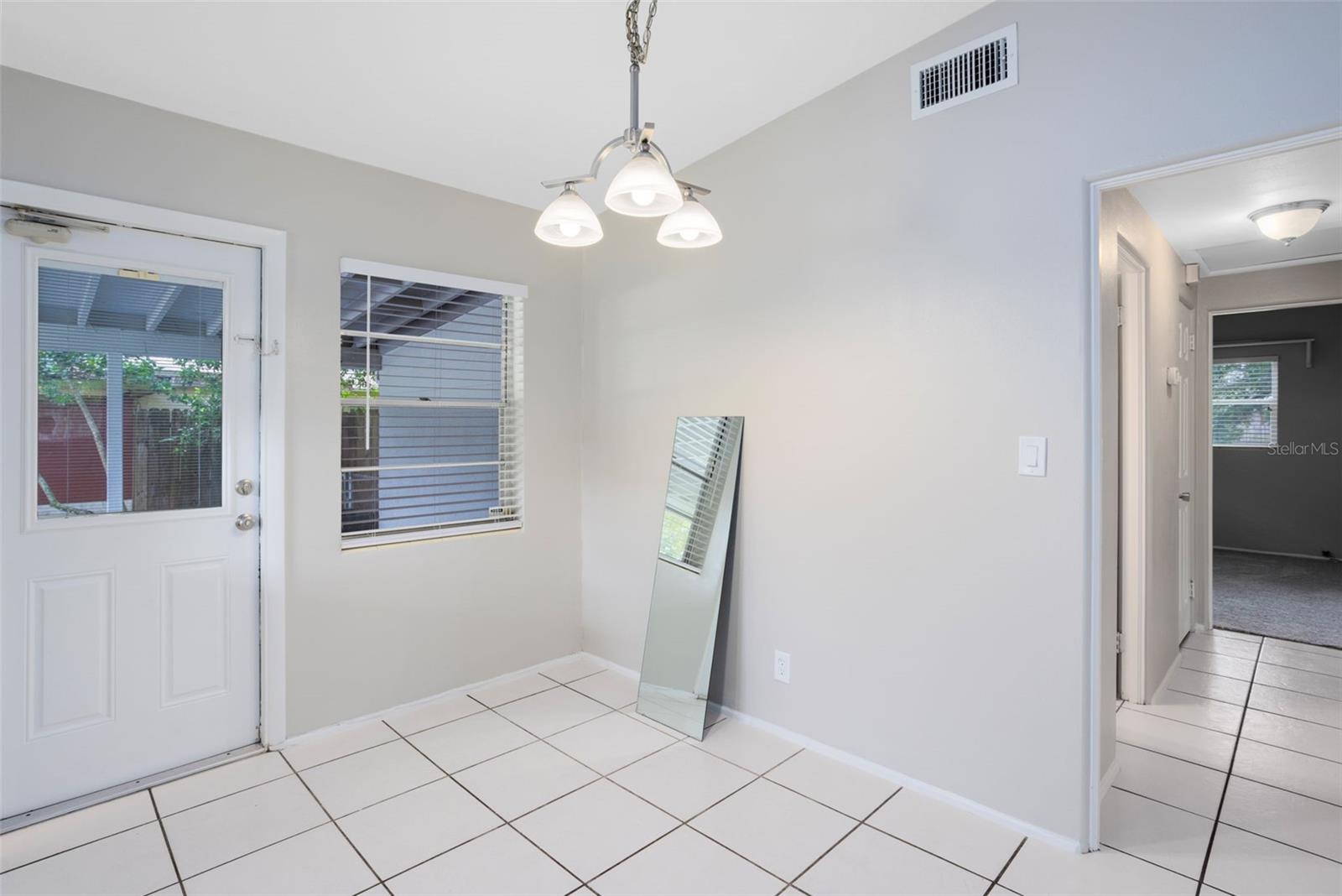 804 E AIRPORT BLVD, SANFORD, FL, 32773