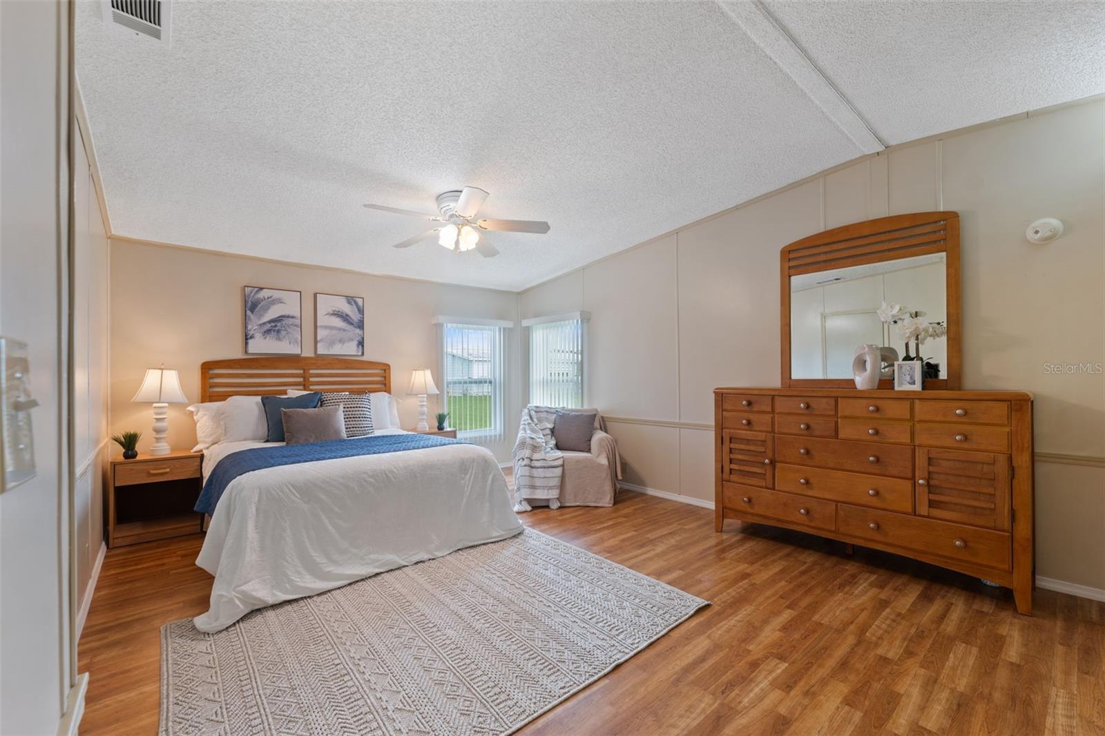 5702 CHEYENNE ST, ZEPHYRHILLS, FL, 33542