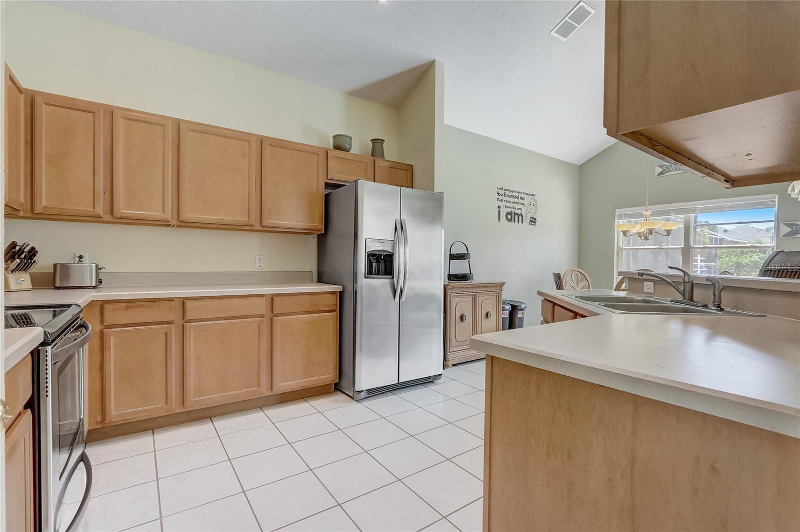 2884 BLOOMING ALAMANDA LOOP, KISSIMMEE, FL, 34747