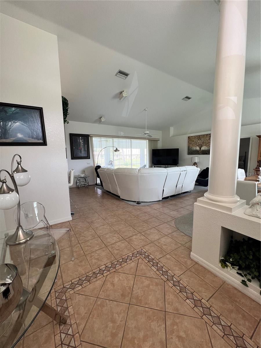 223 VALDIVA ST, PUNTA GORDA, FL, 33983