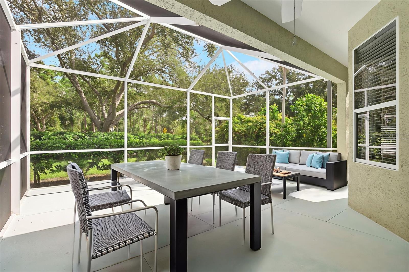 A4664579 Property Photo