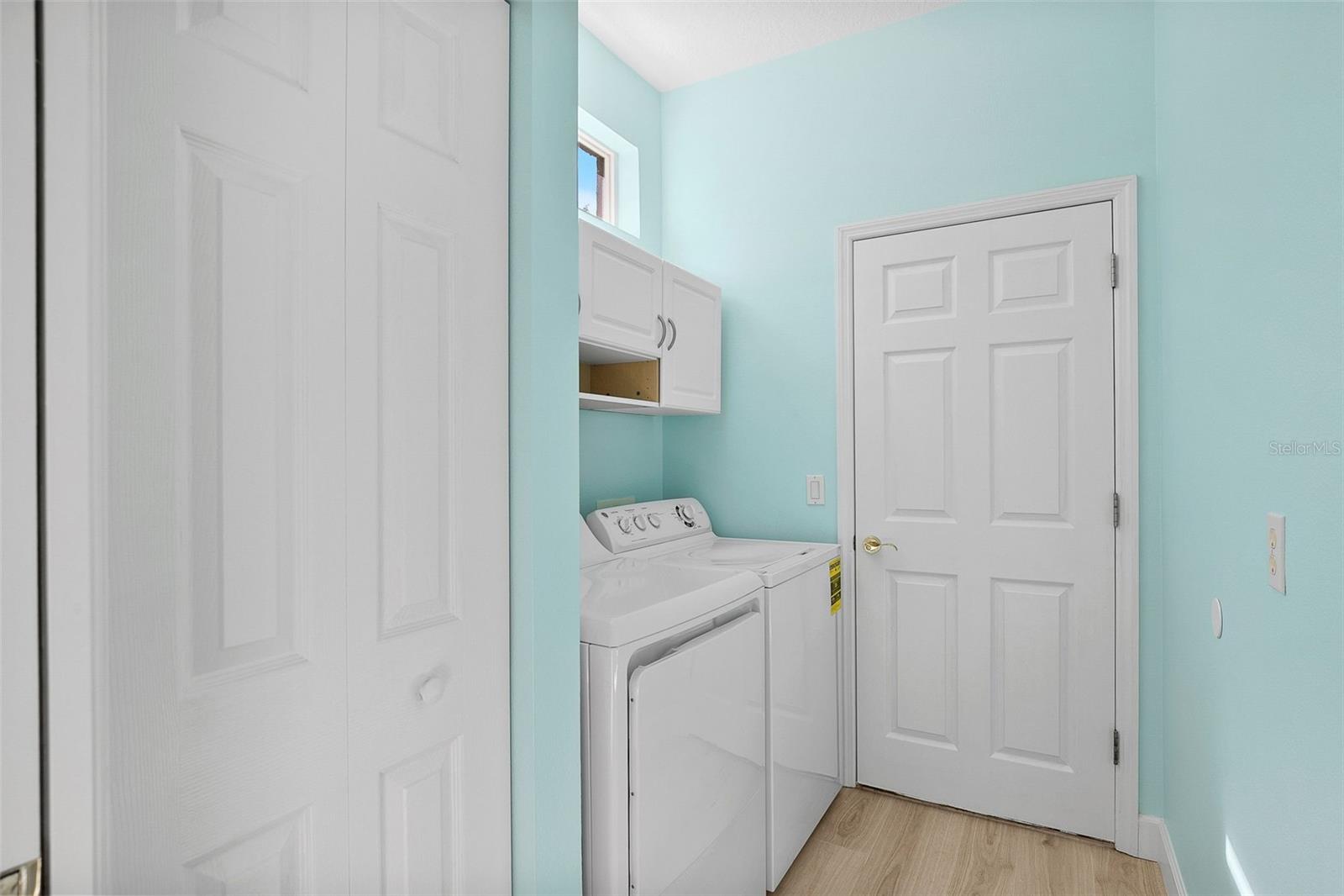 A4664579 Property Photo
