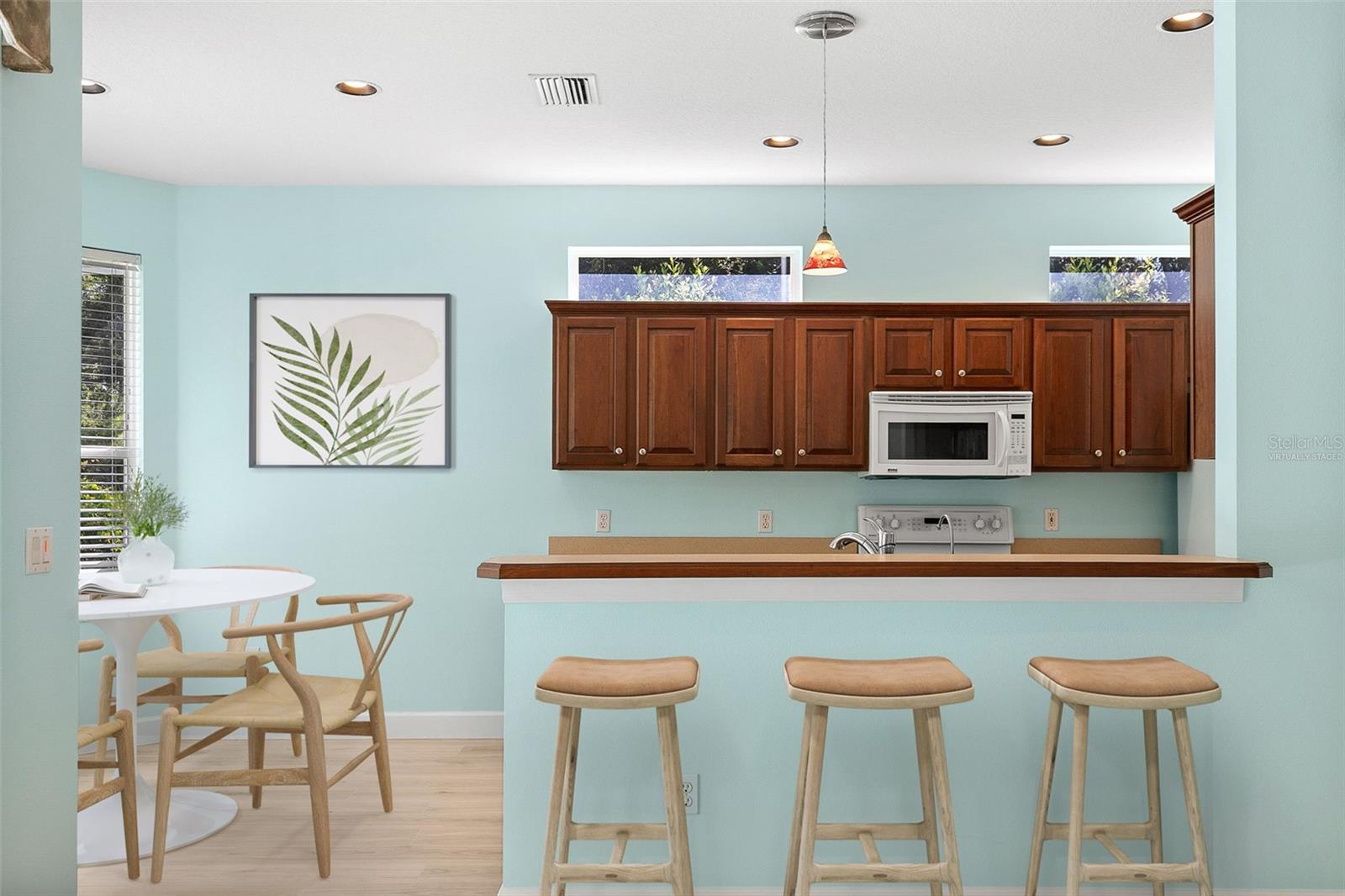 A4664579 Property Photo