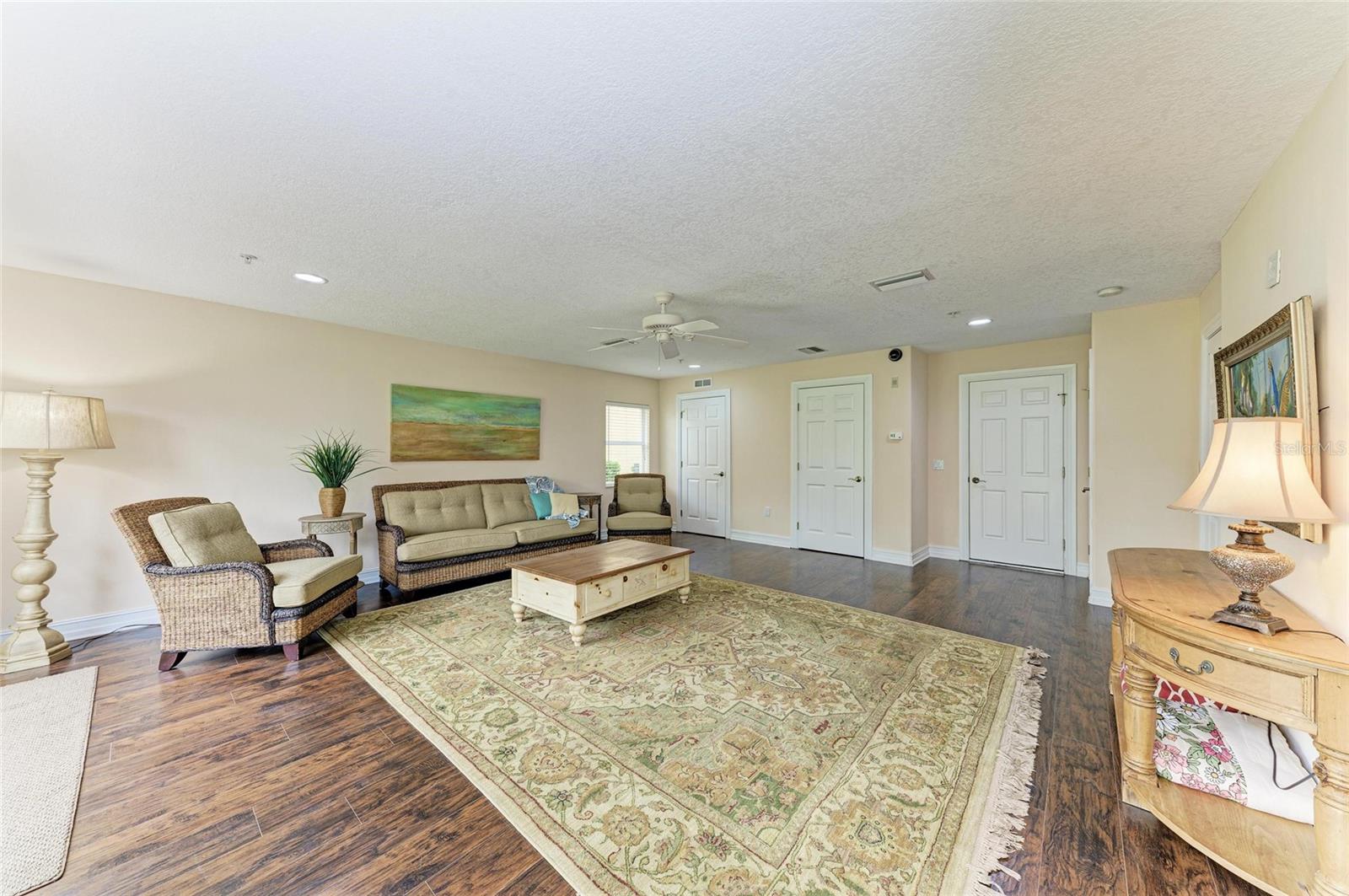 A4664584 Property Photo