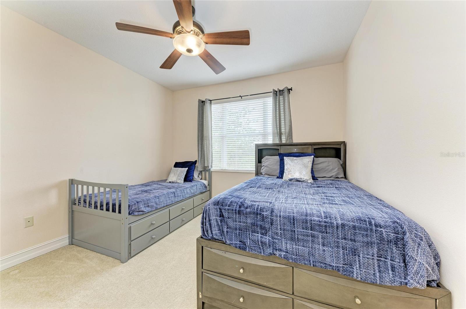 A4664584 Property Photo