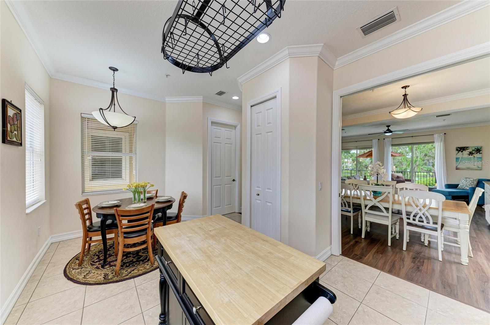 A4664584 Property Photo