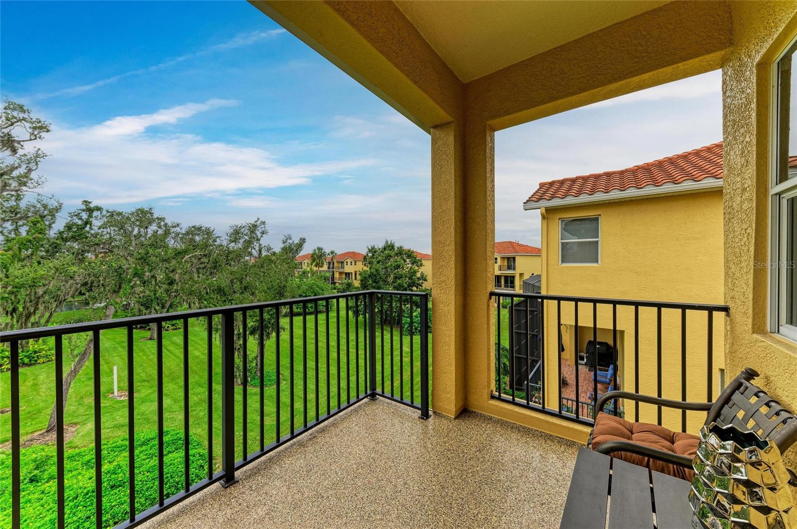 A4664584 Property Photo