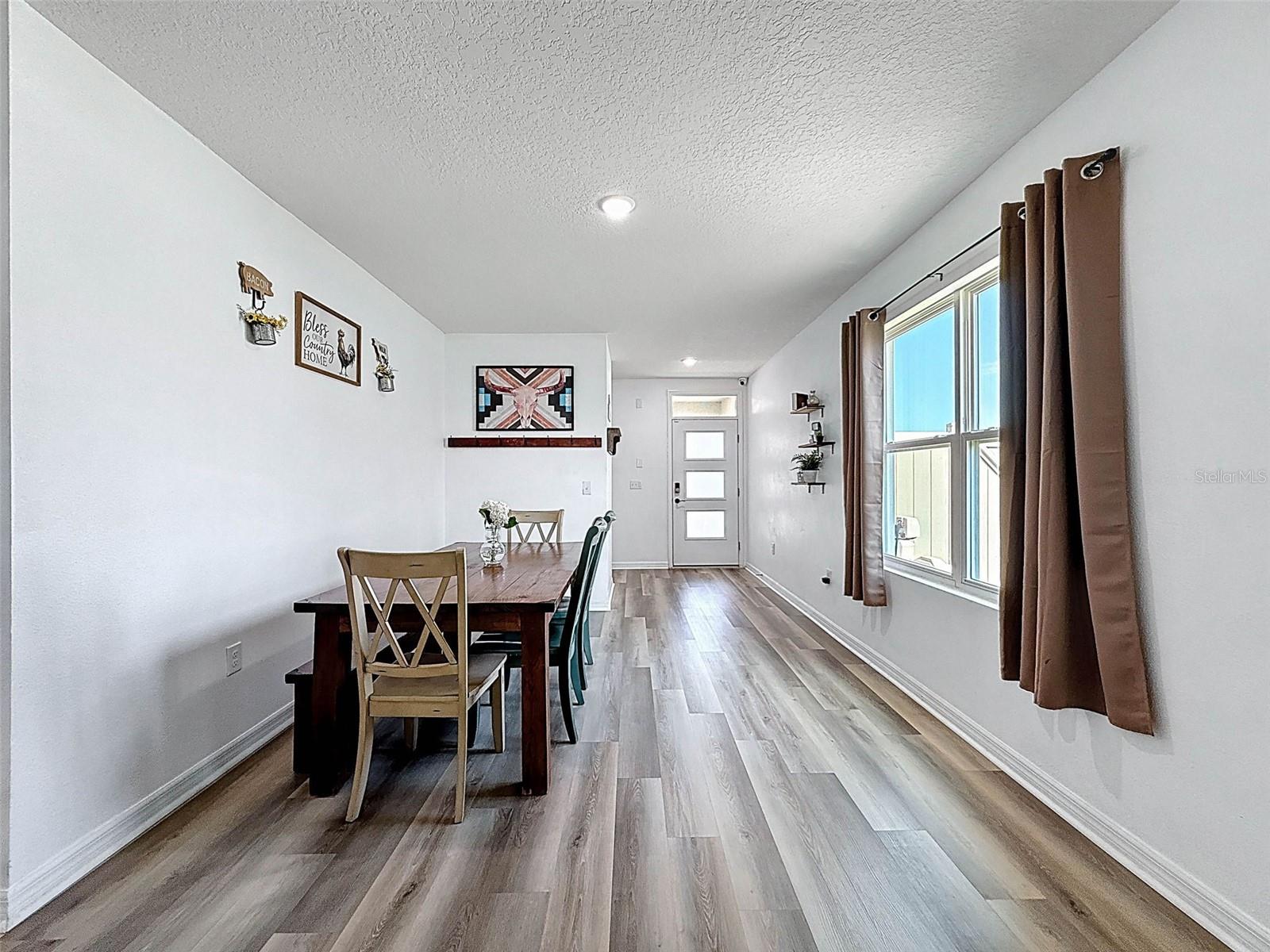 PERFECT DINING SPACE