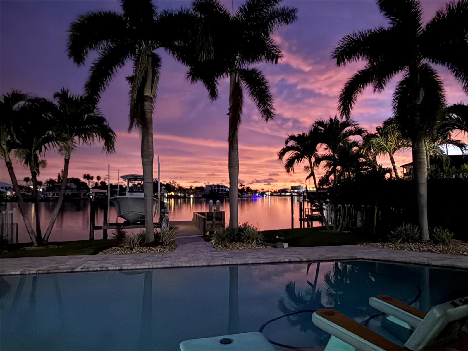 16 TREASURE LN, TREASURE ISLAND, FL, 33706