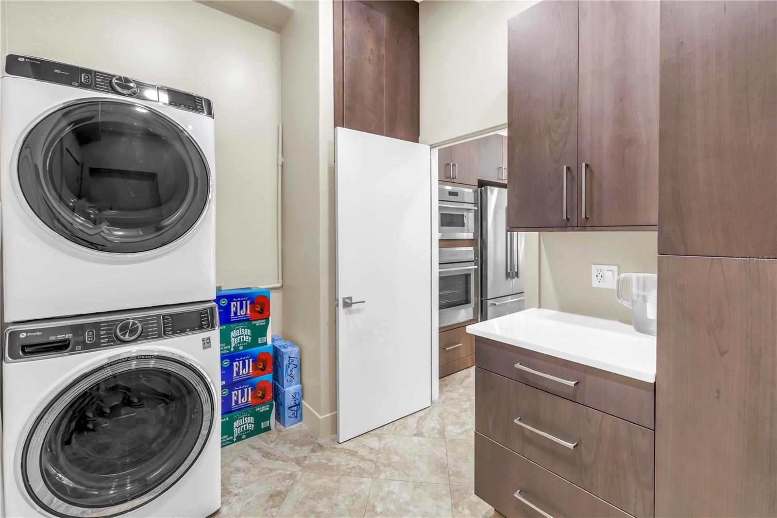 16 TREASURE LN, TREASURE ISLAND, FL, 33706