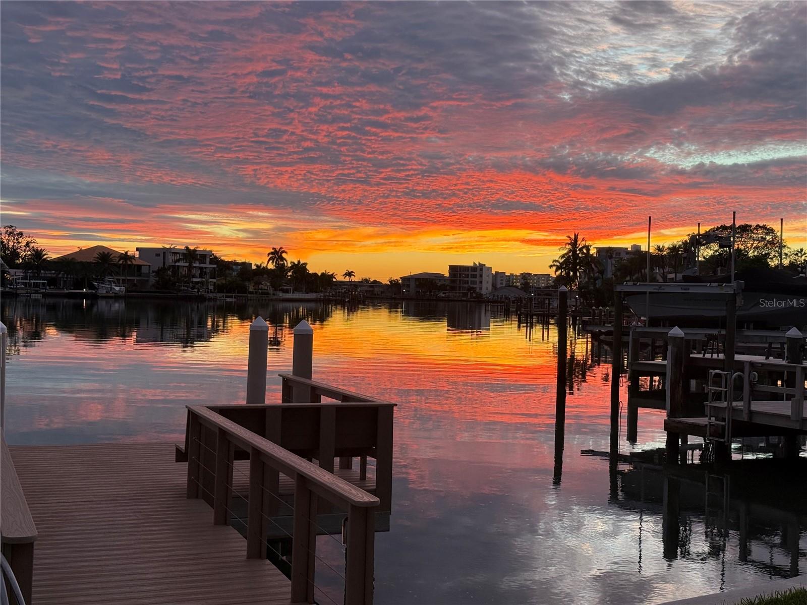 16 TREASURE LN, TREASURE ISLAND, FL, 33706