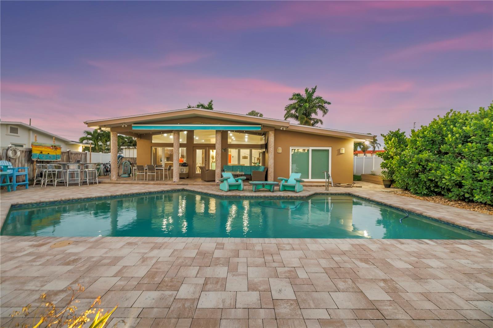 16 TREASURE LN, TREASURE ISLAND, FL, 33706