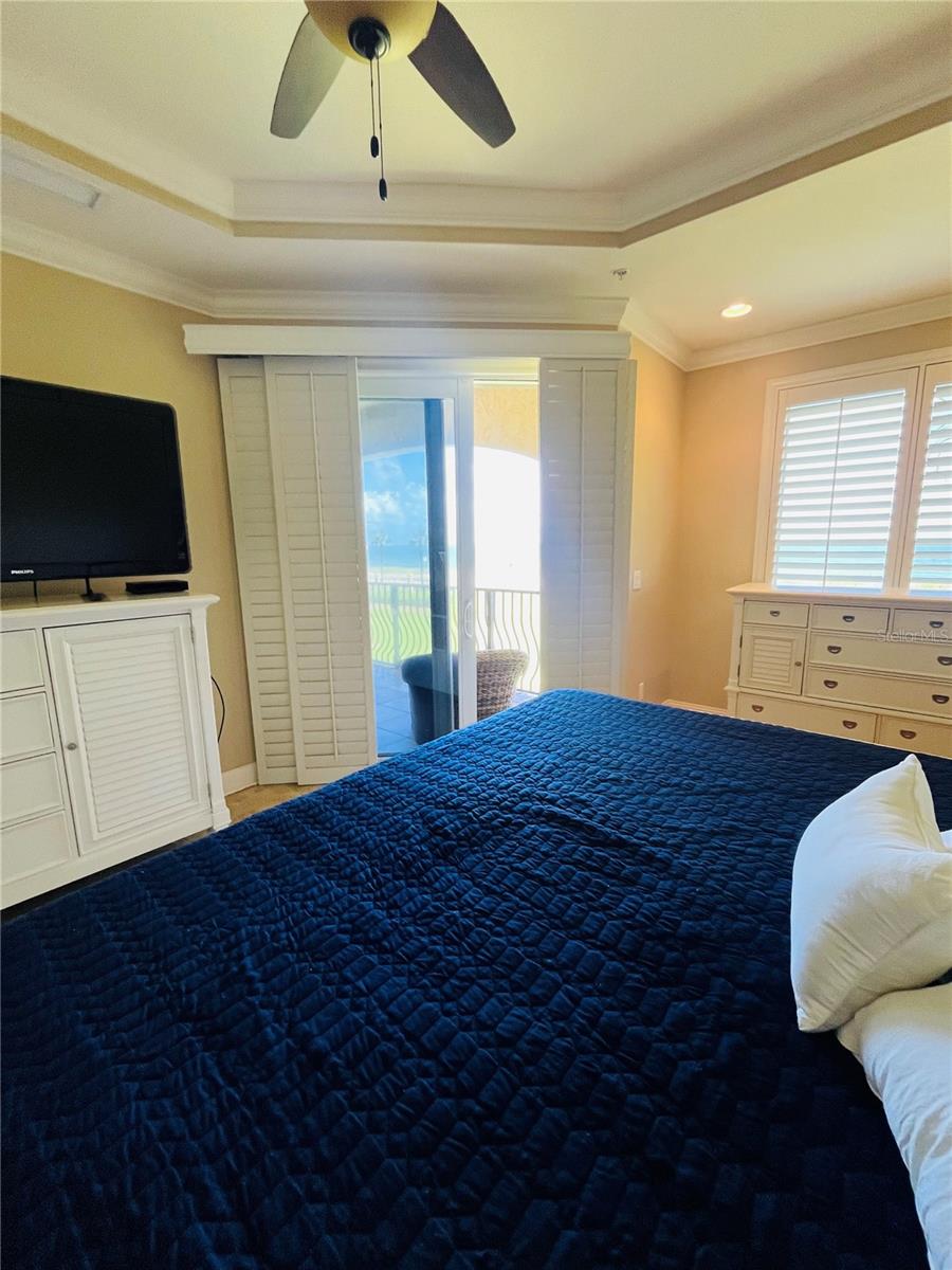 2450 N OCEAN SHORE BLVD #211, FLAGLER BEACH, FL, 32136