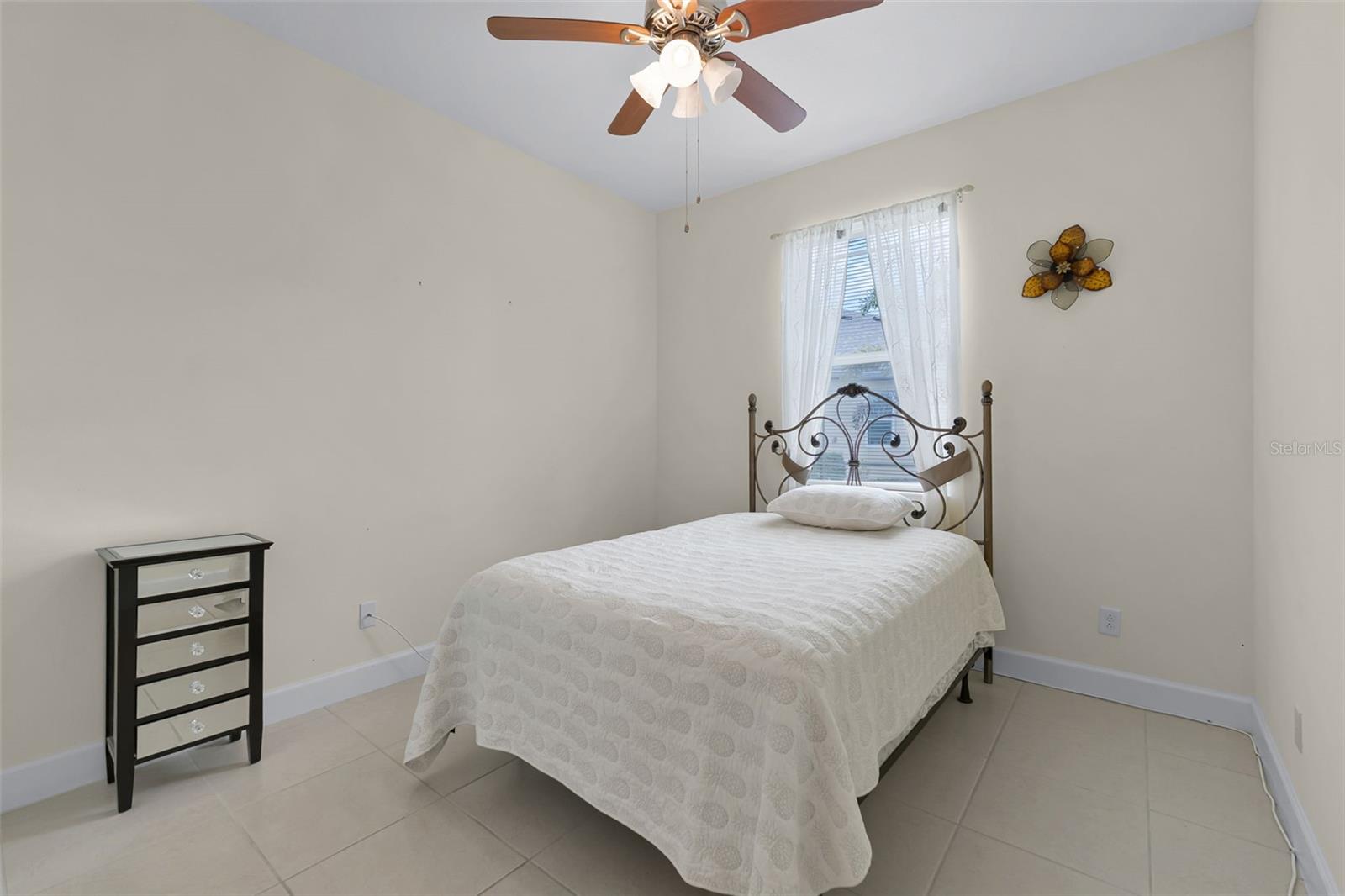 2504 SAPPHIRE GREENS LN, SUN CITY CENTER, FL, 33573