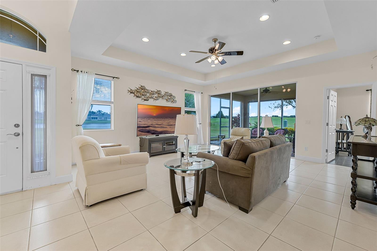2504 SAPPHIRE GREENS LN, SUN CITY CENTER, FL, 33573