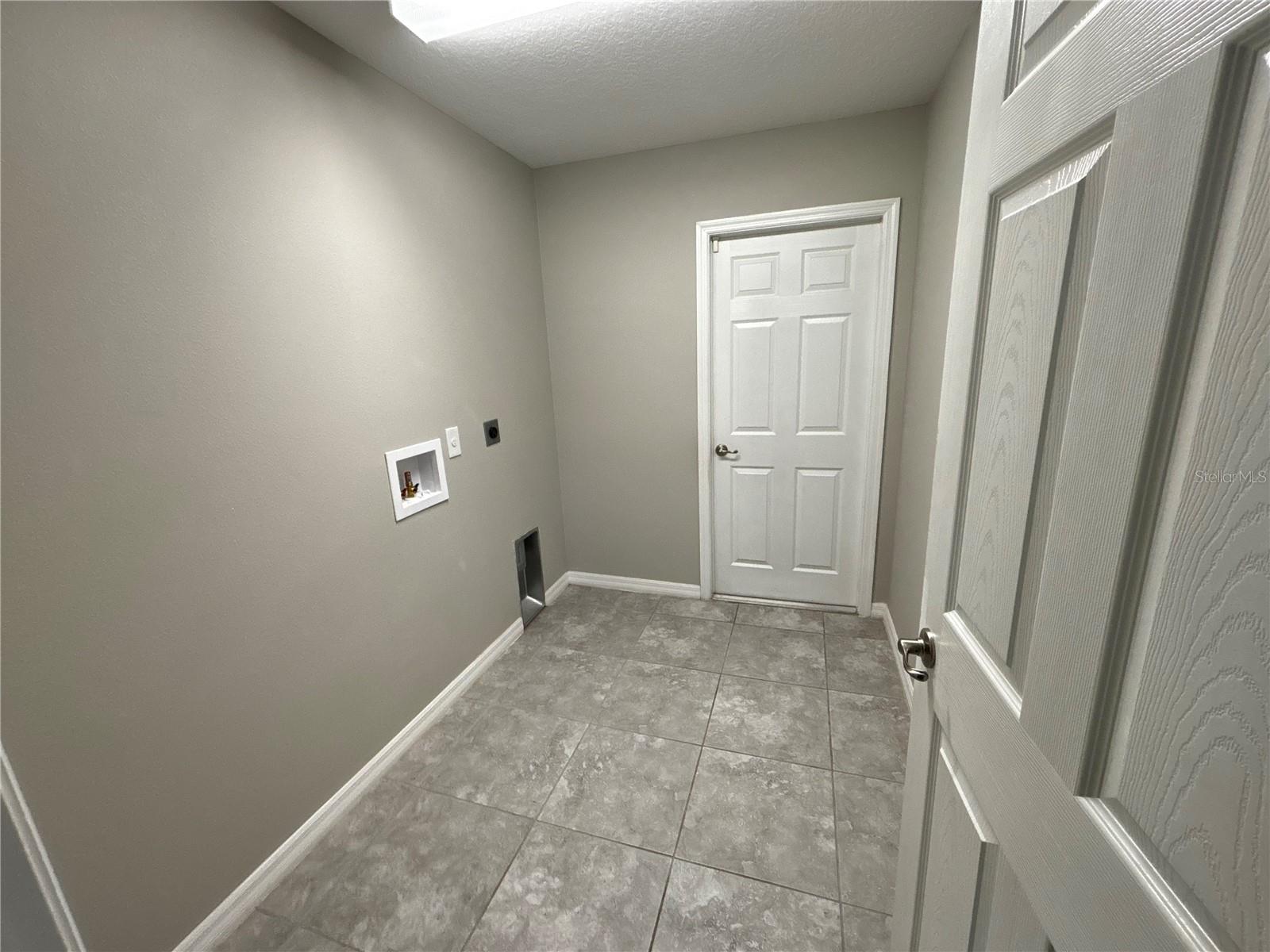 1680 NE 161ST PL, CITRA, FL, 32113