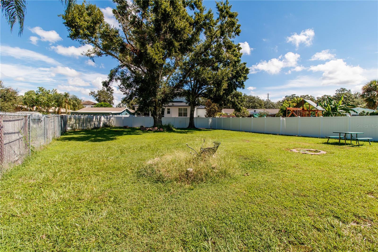 2725 W TYSON AVE, TAMPA, FL, 33611