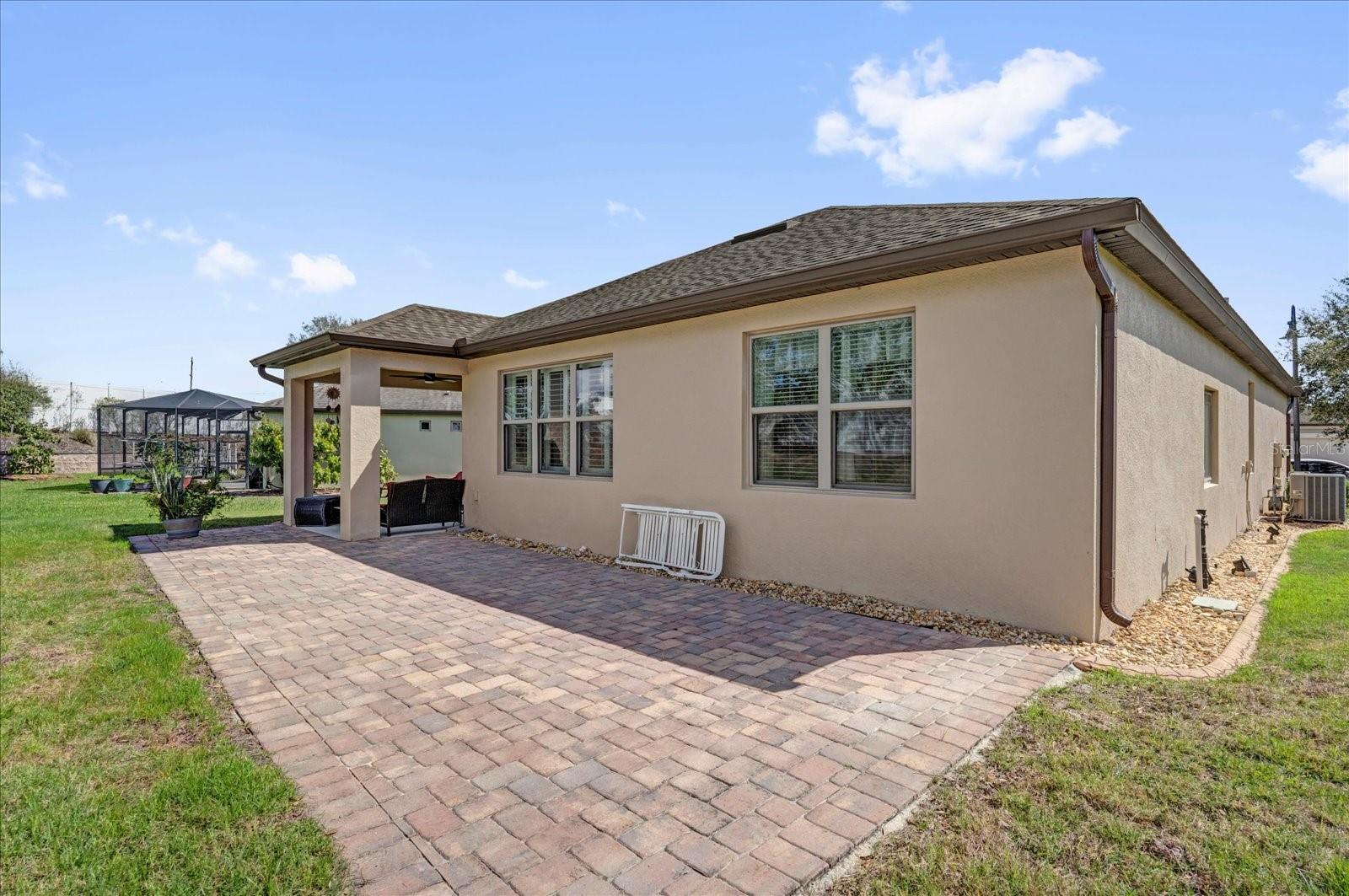 556 GRANDE DR, DAVENPORT, FL, 33837