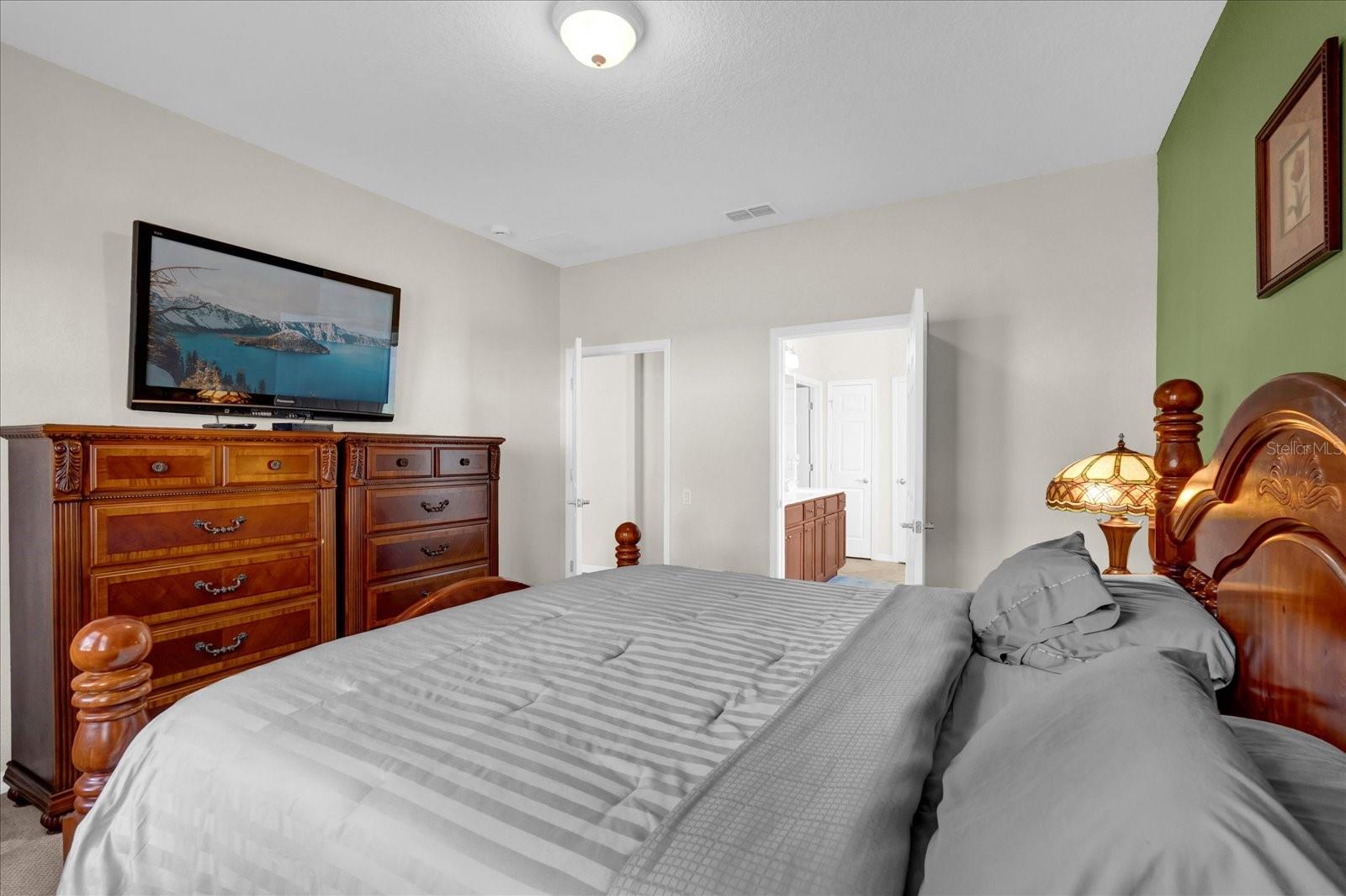 556 GRANDE DR, DAVENPORT, FL, 33837