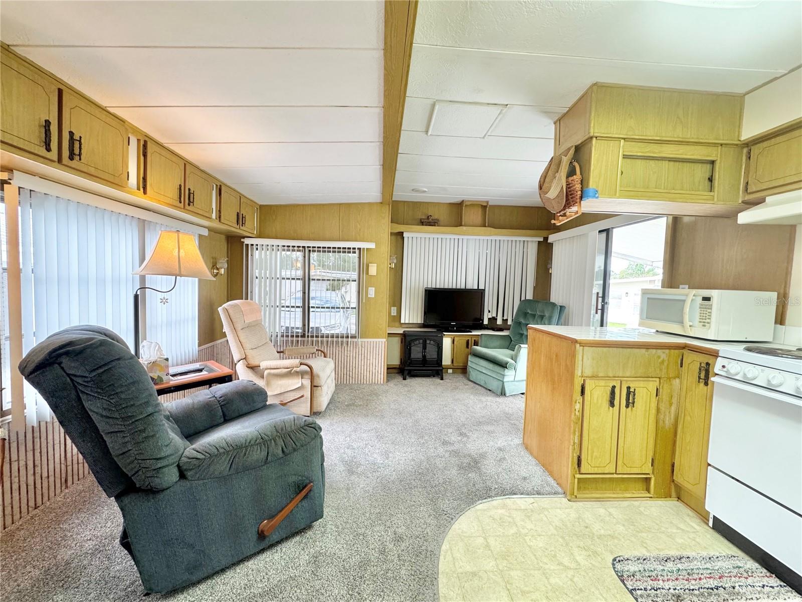 P4936236 Property Photo