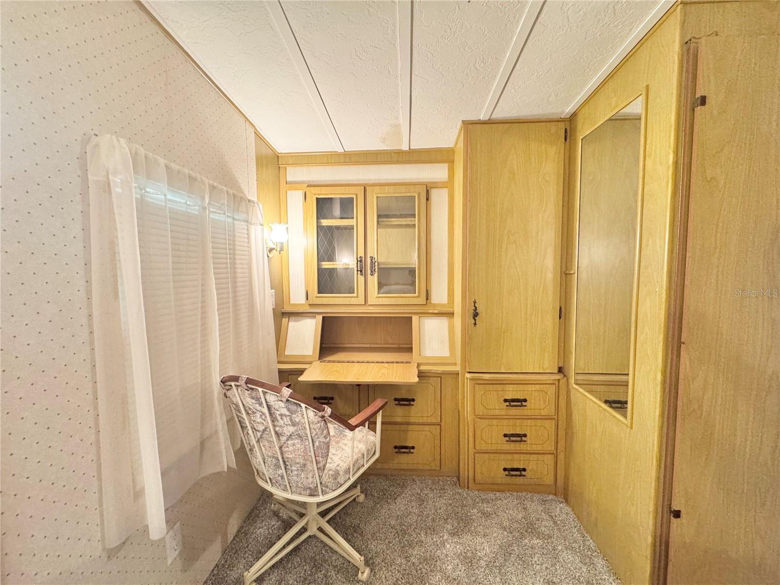 P4936236 Property Photo