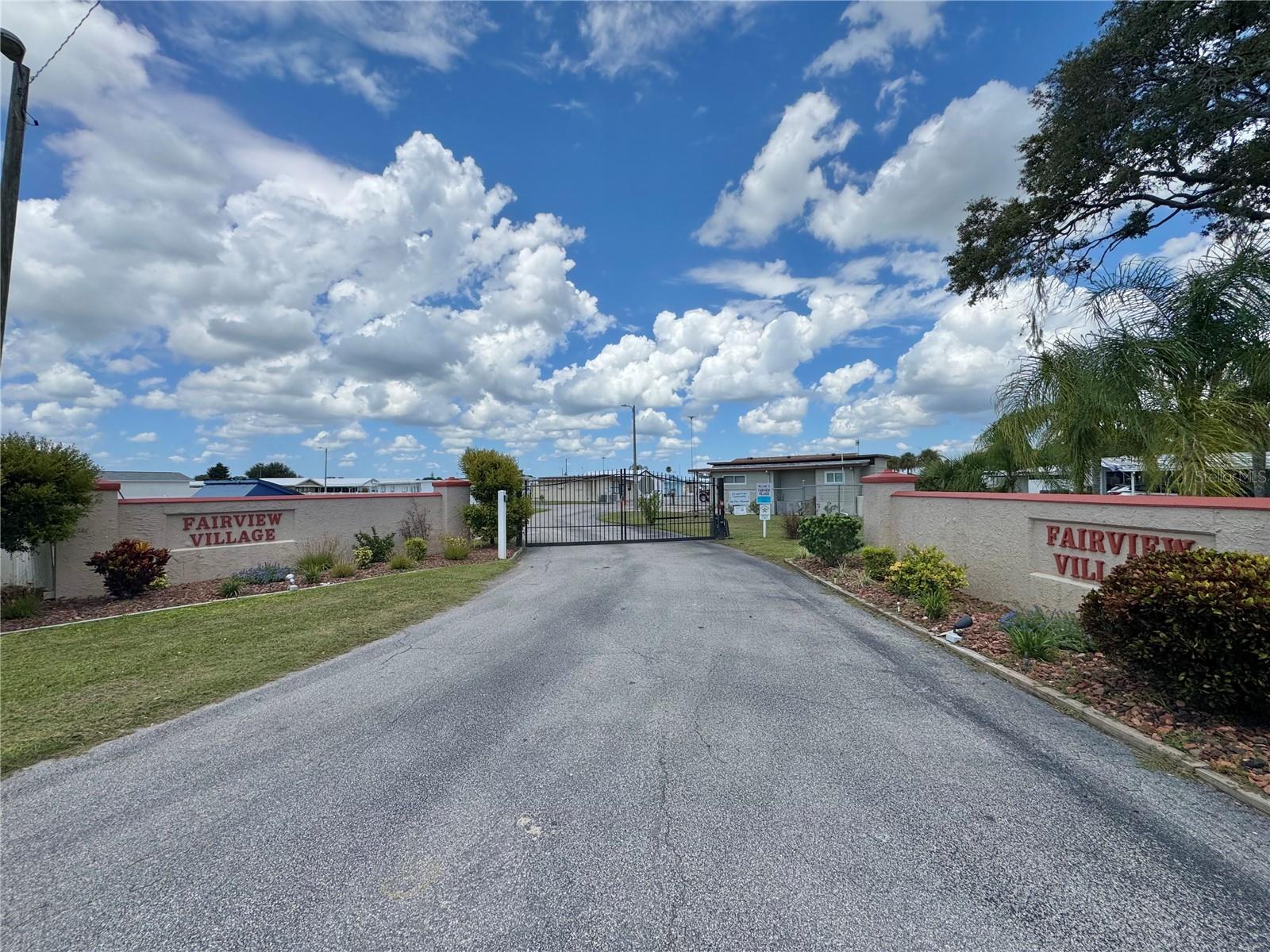 P4936236 Property Photo