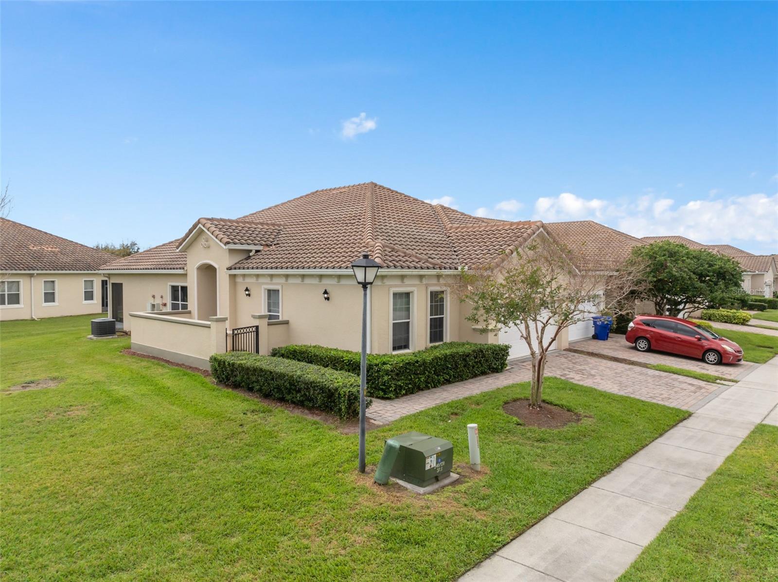 2400 HARWICH DR, KISSIMMEE, FL, 34741