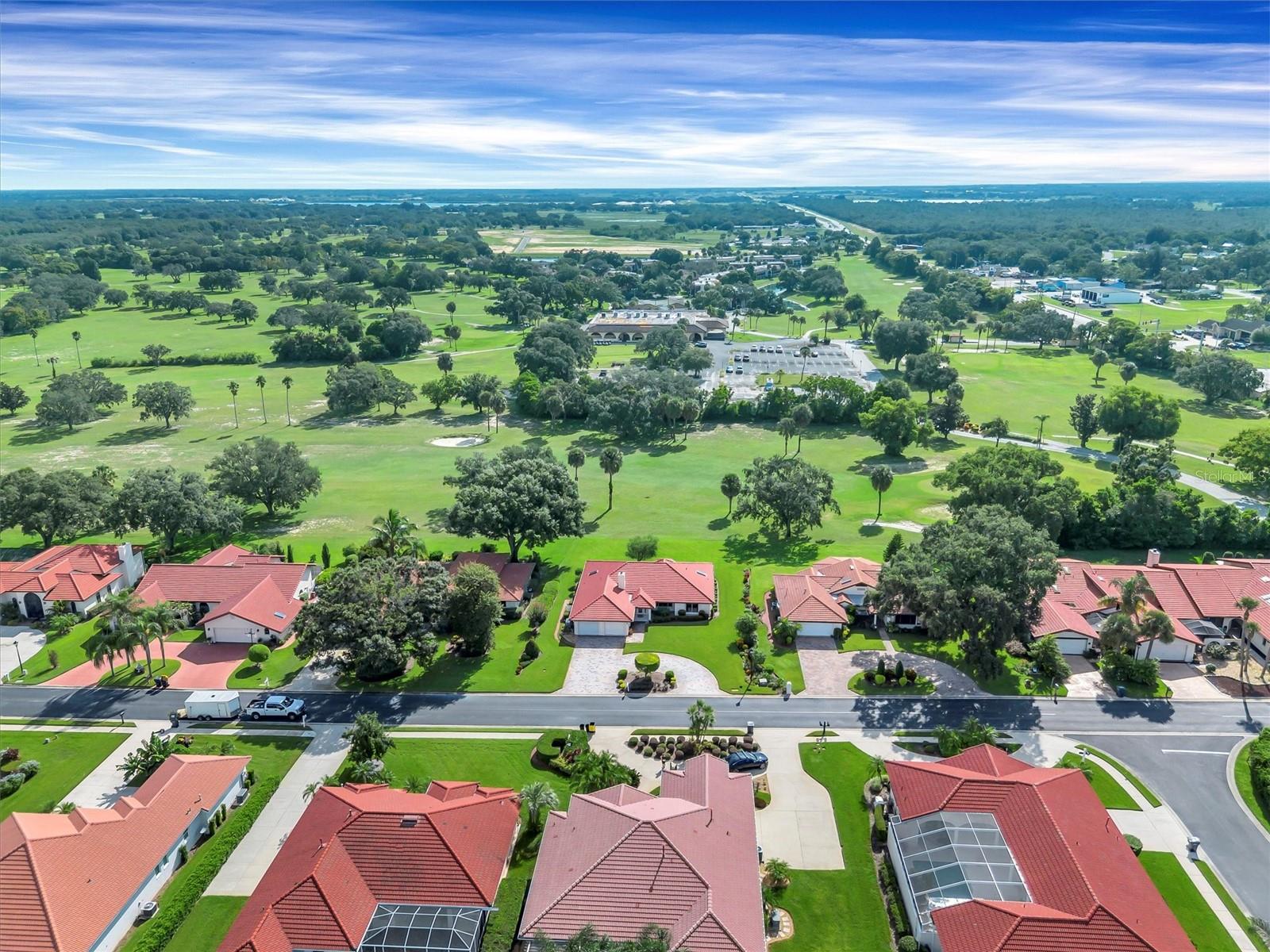 517 CLUBHOUSE DR, LAKE WALES, FL, 33898