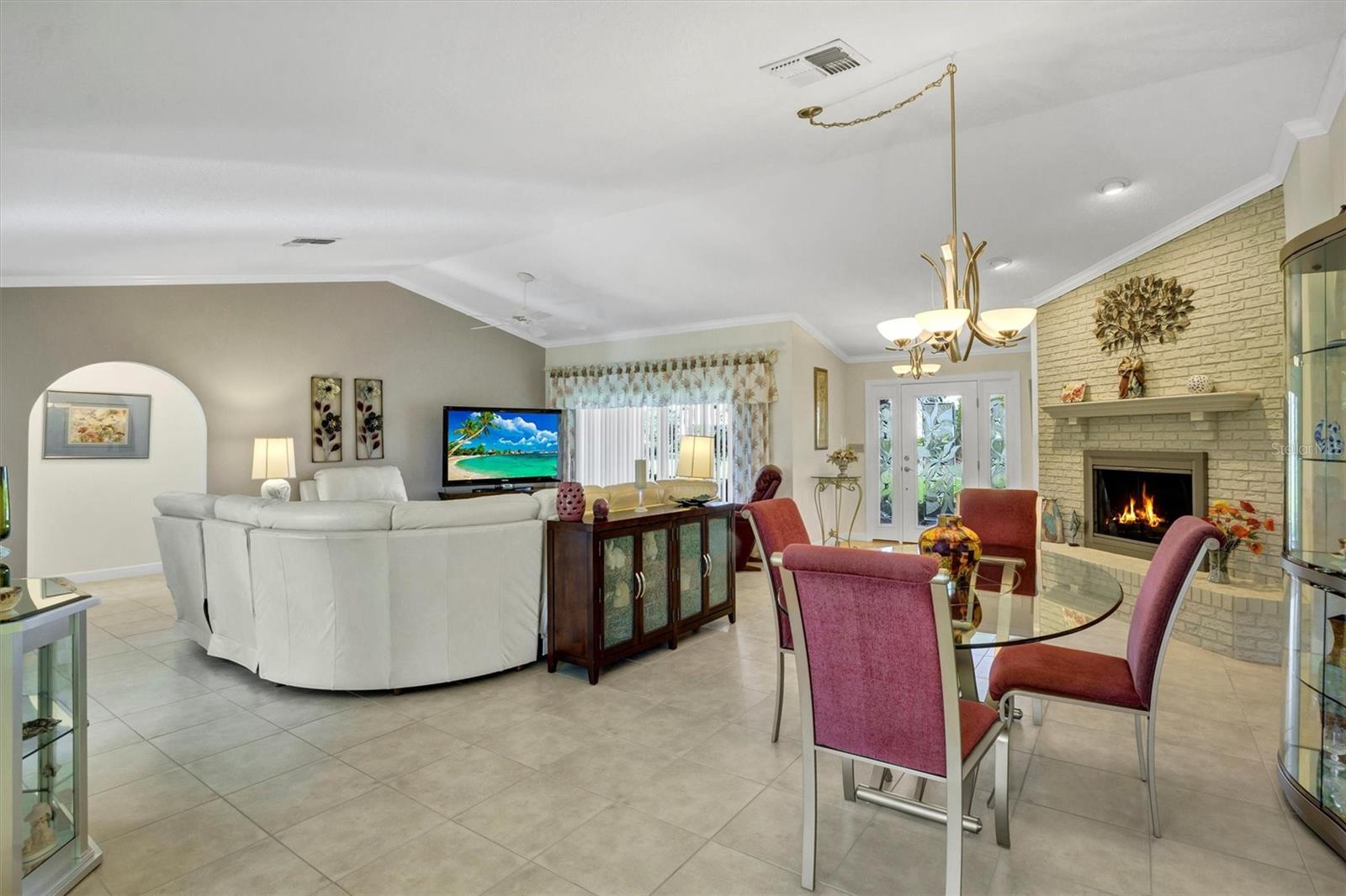 517 CLUBHOUSE DR, LAKE WALES, FL, 33898