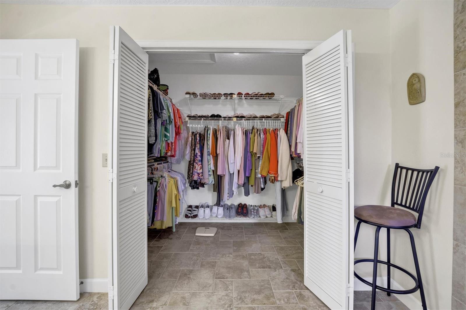 517 CLUBHOUSE DR, LAKE WALES, FL, 33898