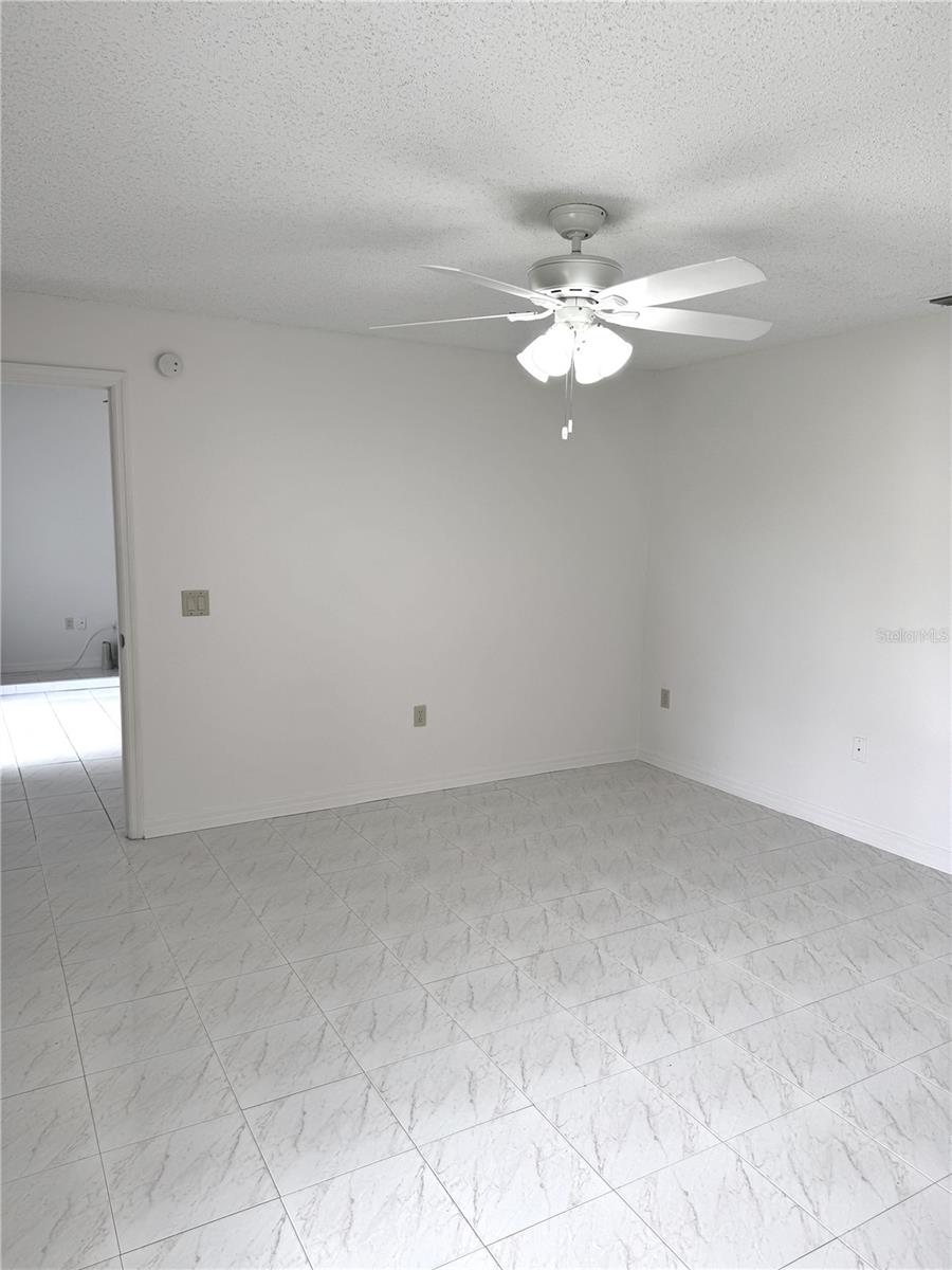 2588 ACADEMY AVE, DELTONA, FL, 32738