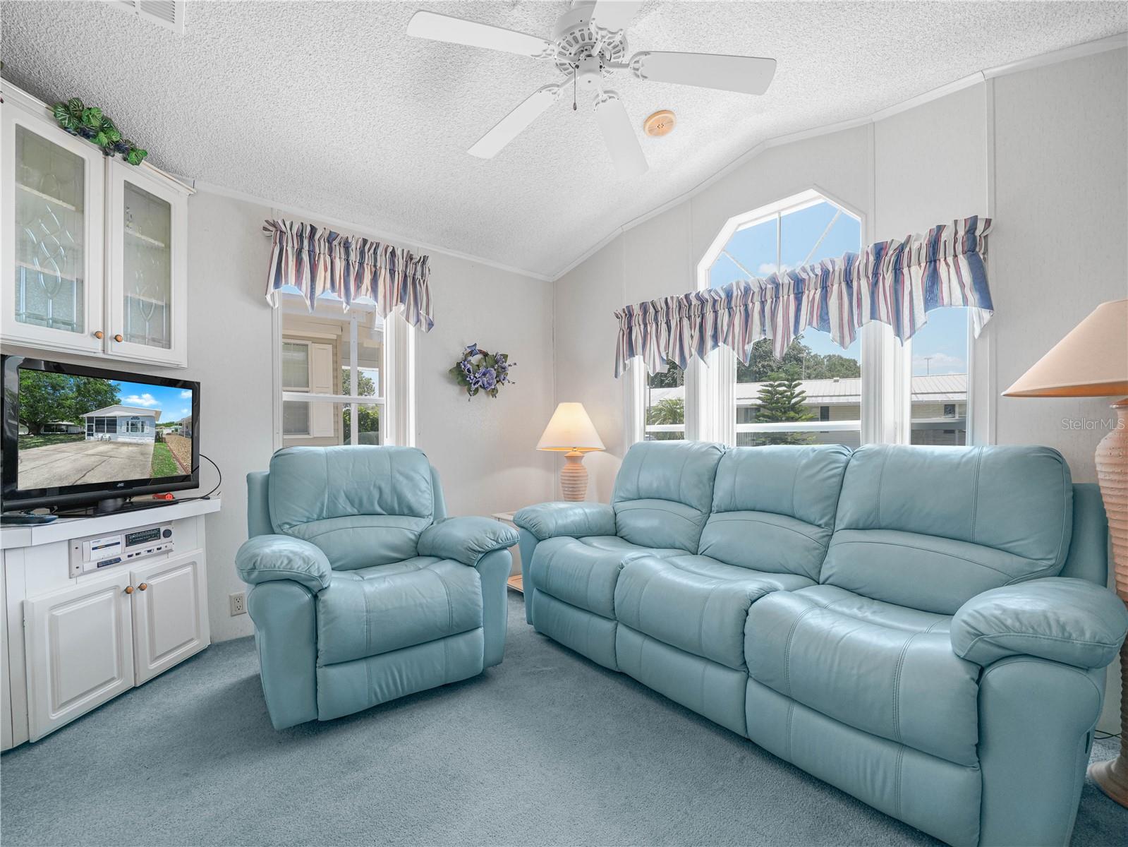 2 GRAYHACKLE ST, LAKE WALES, FL, 33898