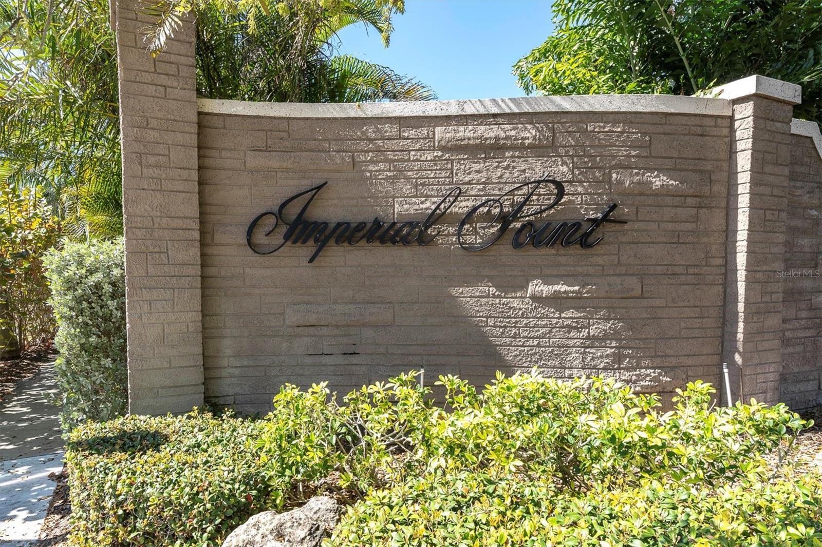 10122 REGAL DR, LARGO, FL, 33774