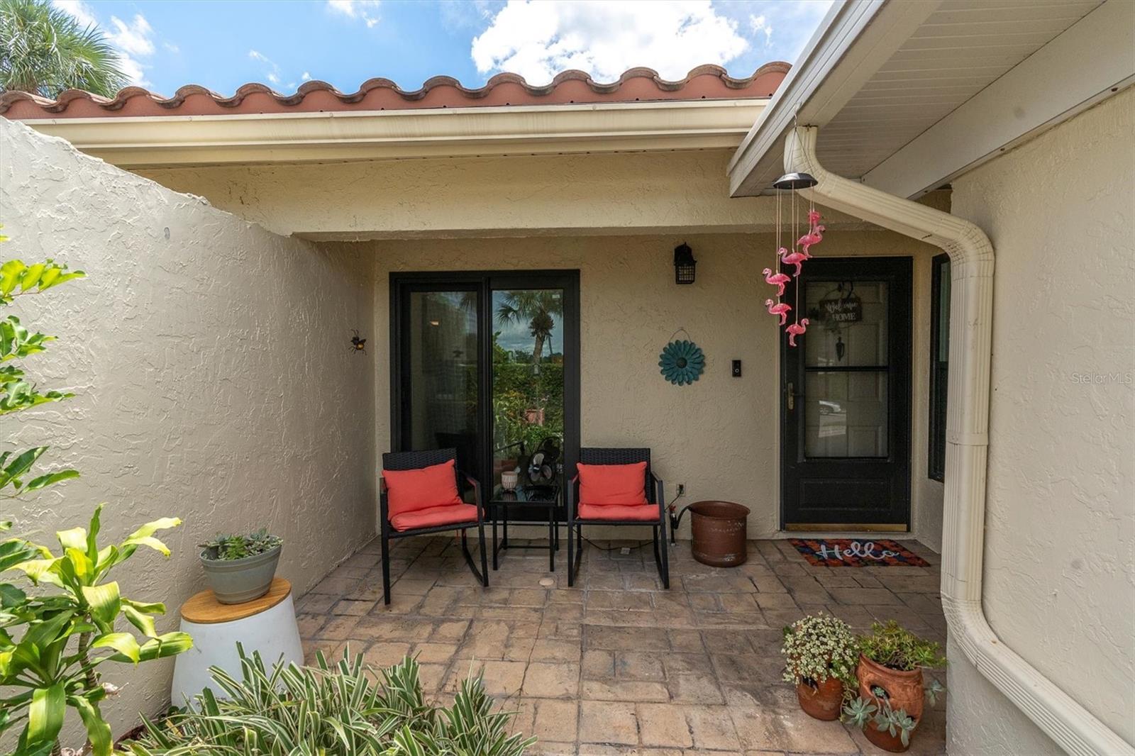 10122 REGAL DR, LARGO, FL, 33774