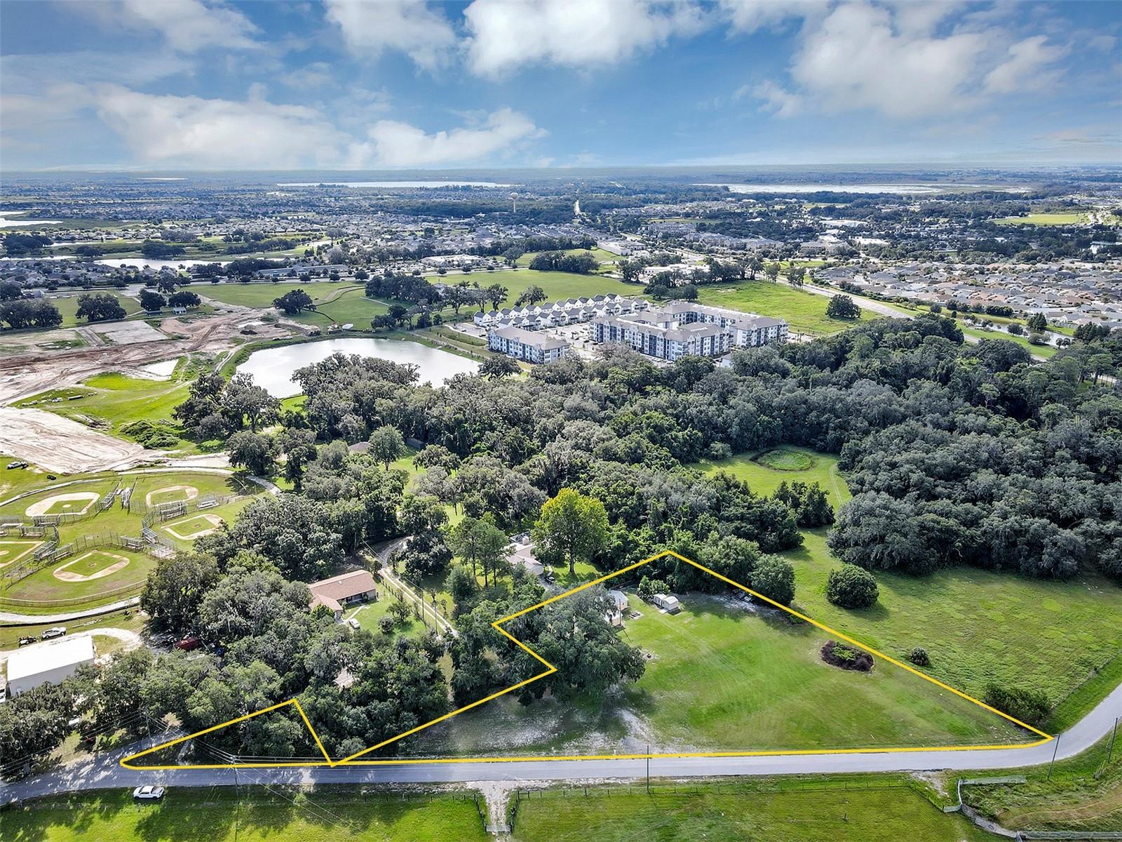 510 PHILLIPS LN, WILDWOOD, FL, 34785