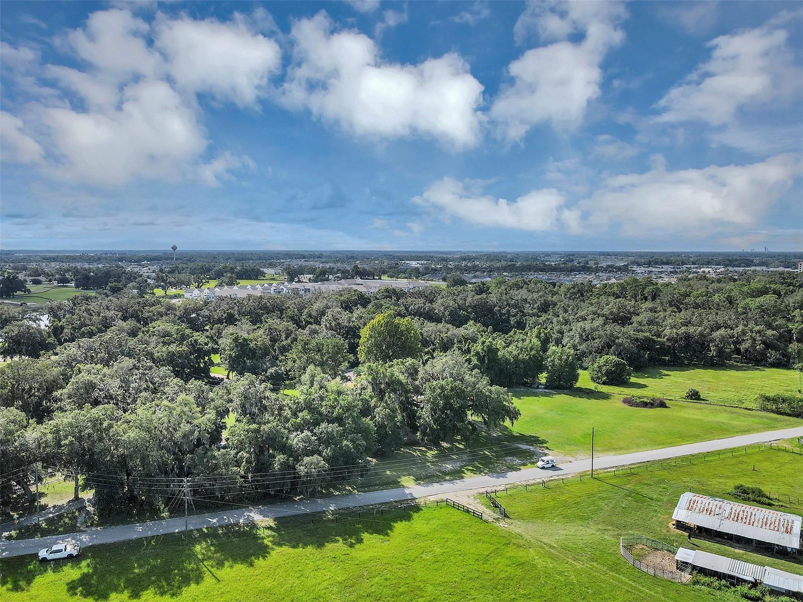 510 PHILLIPS LN, WILDWOOD, FL, 34785