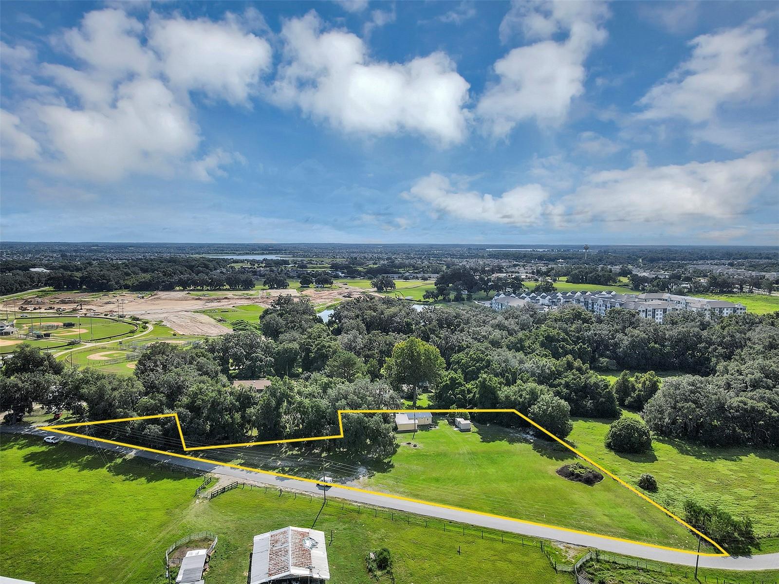 510 PHILLIPS LN, WILDWOOD, FL, 34785