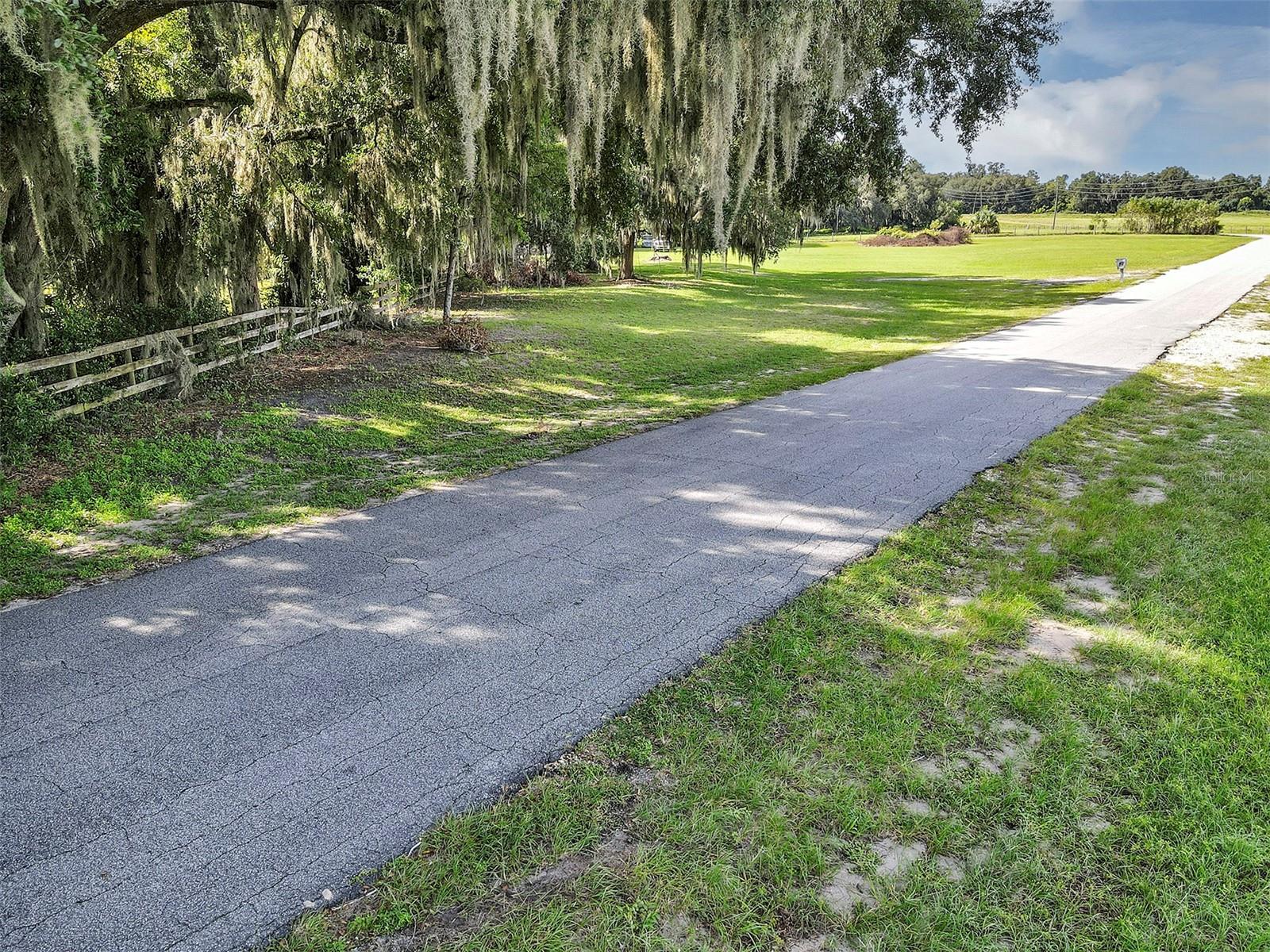 510 PHILLIPS LN, WILDWOOD, FL, 34785