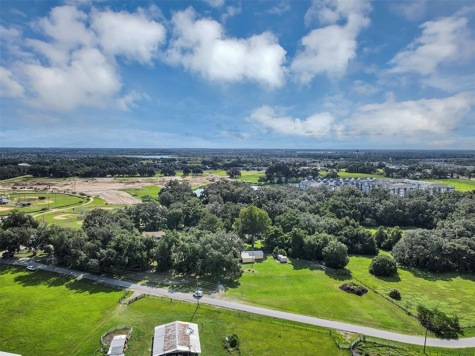 510 PHILLIPS LN, WILDWOOD, FL, 34785