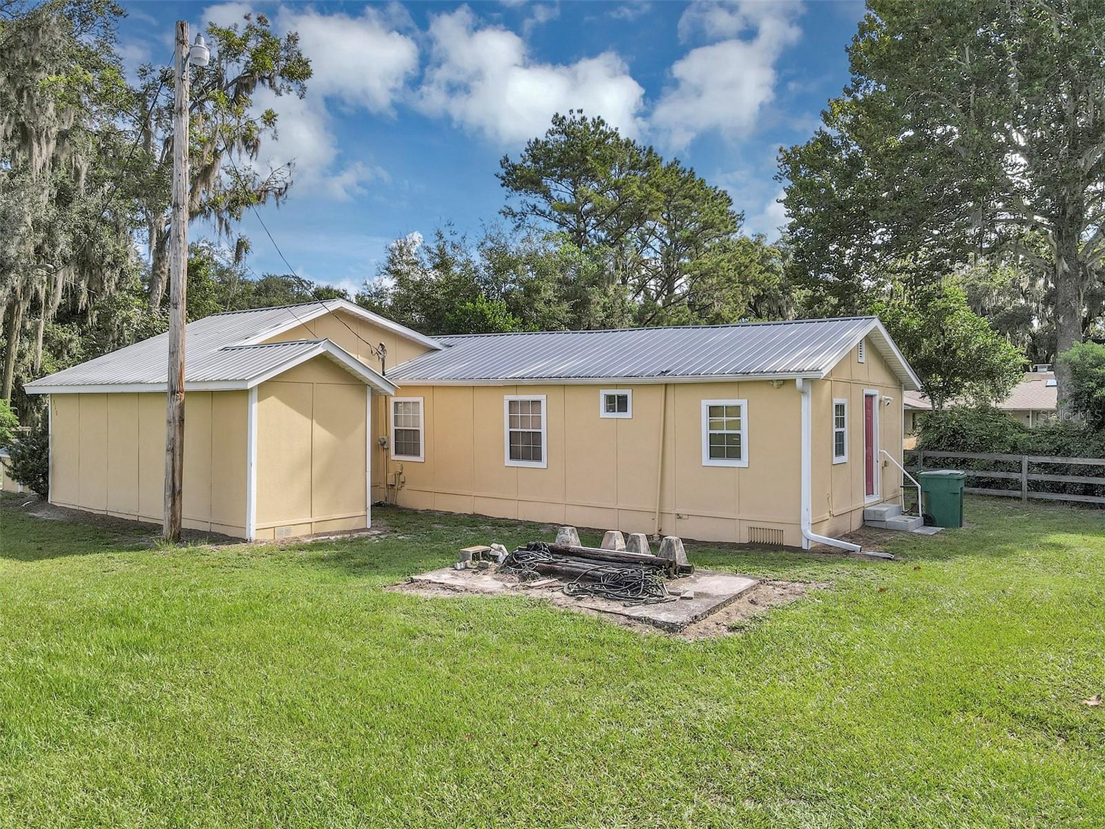 510 PHILLIPS LN, WILDWOOD, FL, 34785
