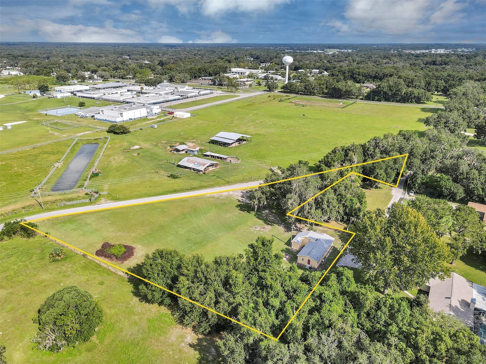 510 PHILLIPS LN, WILDWOOD, FL, 34785