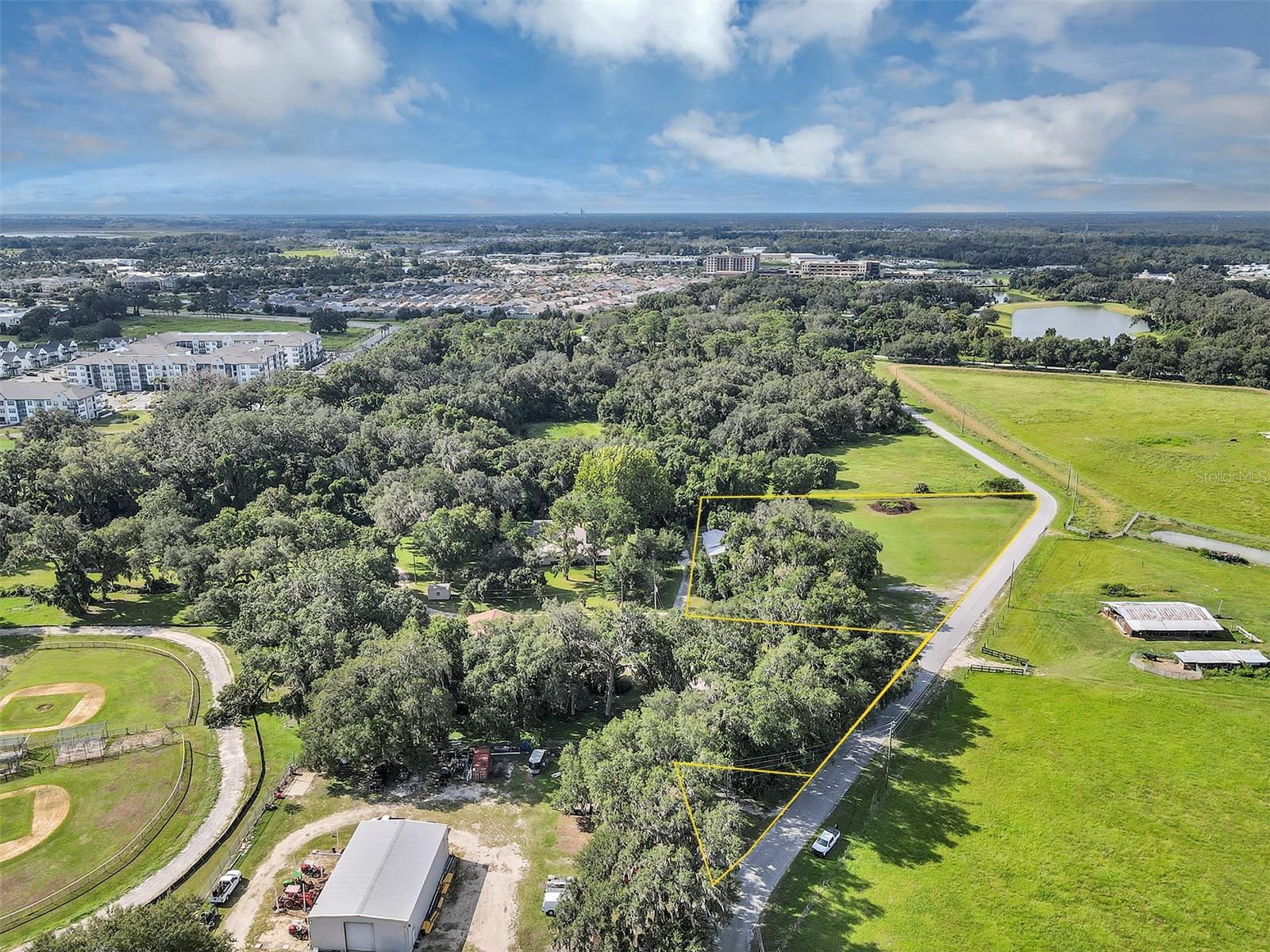 510 PHILLIPS LN, WILDWOOD, FL, 34785