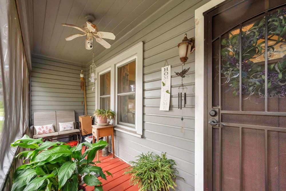 704 E VALENCIA ST, LAKELAND, FL, 33805