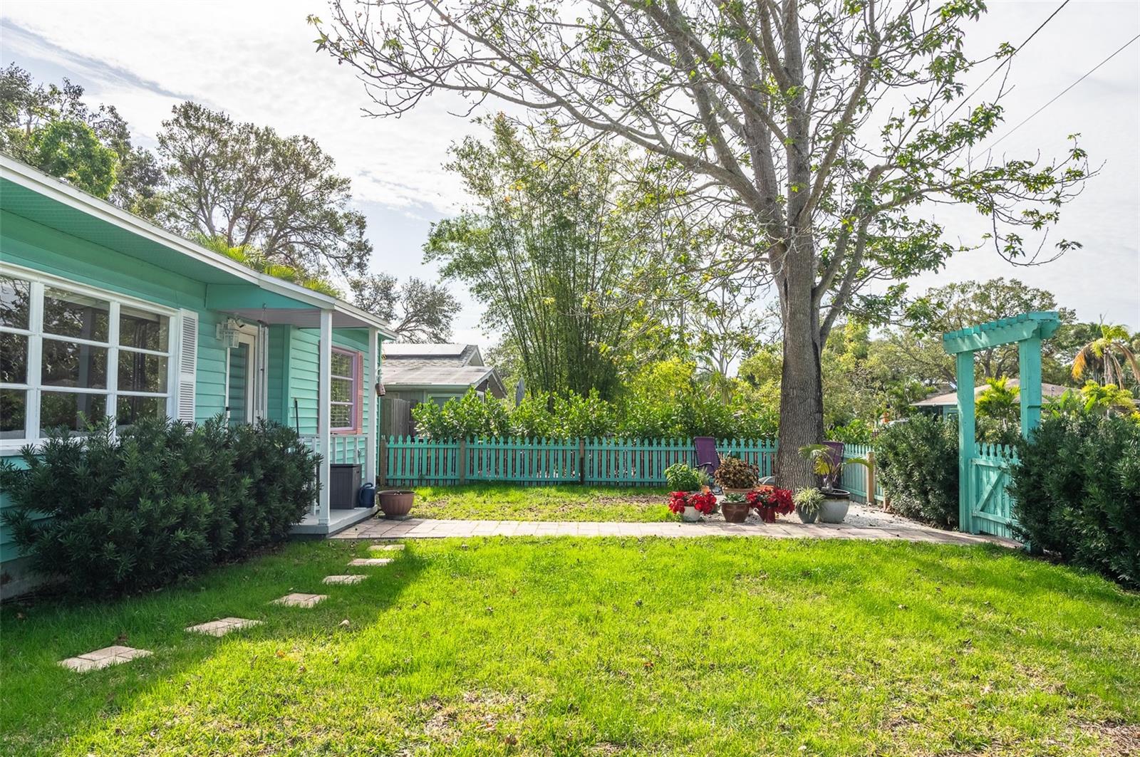 2600 46TH ST S, GULFPORT, FL, 33711