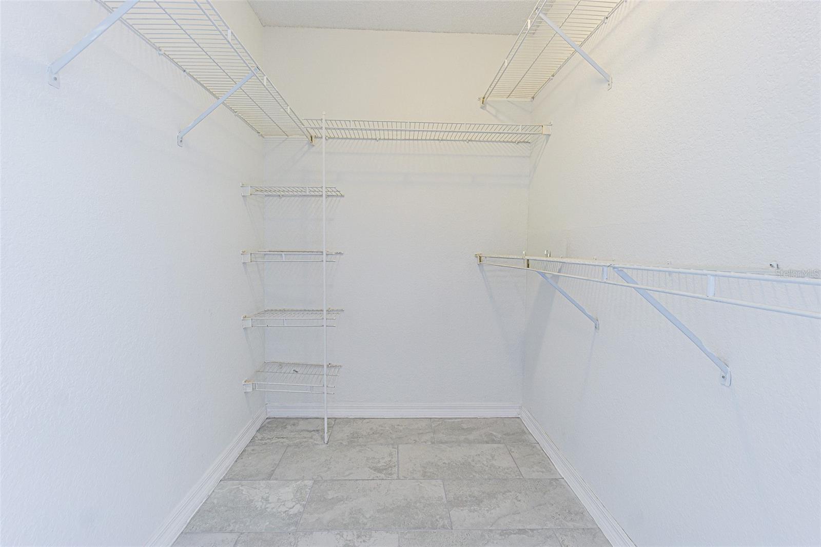 18001 RICHMOND PLACE DR #733, TAMPA, FL, 33647