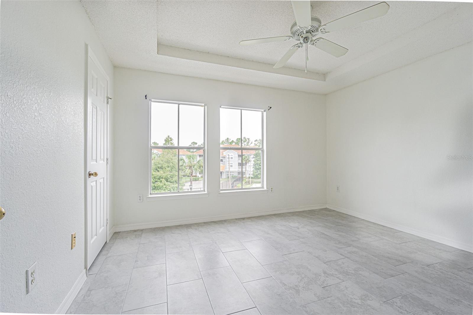 18001 RICHMOND PLACE DR #733, TAMPA, FL, 33647